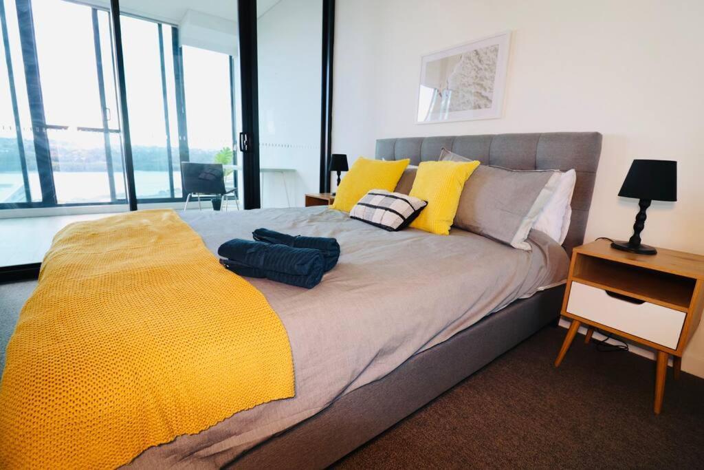 Appartamento Lovely Waterview 1 Bedroom +study+free Parking Sydney